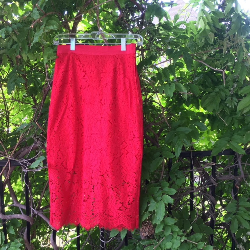 Red Lace Skirt!